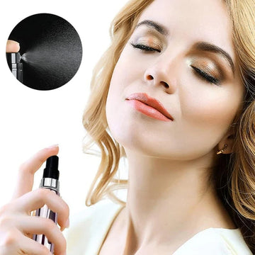 Essentiele Parfumserie - Vernevelaar - Draagbaar - Mini Hervulbaar - Aluminium Spuit - Voor Reizigers - 5ml Model Apsilon