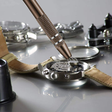 4-Klauwen IC Chip Extractor - Uniek Ontwerp - Eenvoudig in Gebruik - Reparatietool - Voor Reparateurs Apsilon