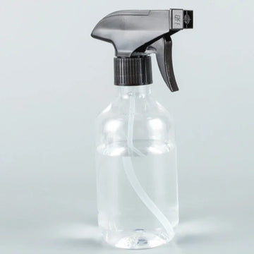 300/500ML Plastic Spray Bottle Large Capacity High Pressure Moisturizer Empty Container for Water Can Hair Stylist Hairdressing Apsilon