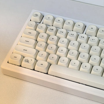 MAIMOOO Simple Milky White Cute Cat Keycap 124Keys PBT Custom MOA Profile Korean Russian French Keycaps for Mechanical Keyboard Apsilon