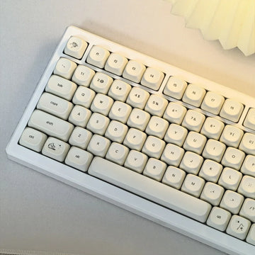 MAIMOOO Simple Milky White Cute Cat Keycap 124Keys PBT Custom MOA Profile Korean Russian French Keycaps for Mechanical Keyboard Apsilon