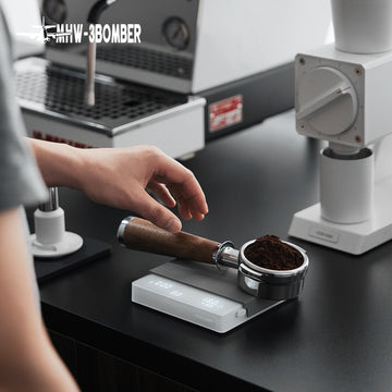 MHW-3BOMBER Digital Kitchen Coffee Scale High Precision Cyclic Rechargeable Espresso Electronic Scale Home Barista Accessories Apsilon